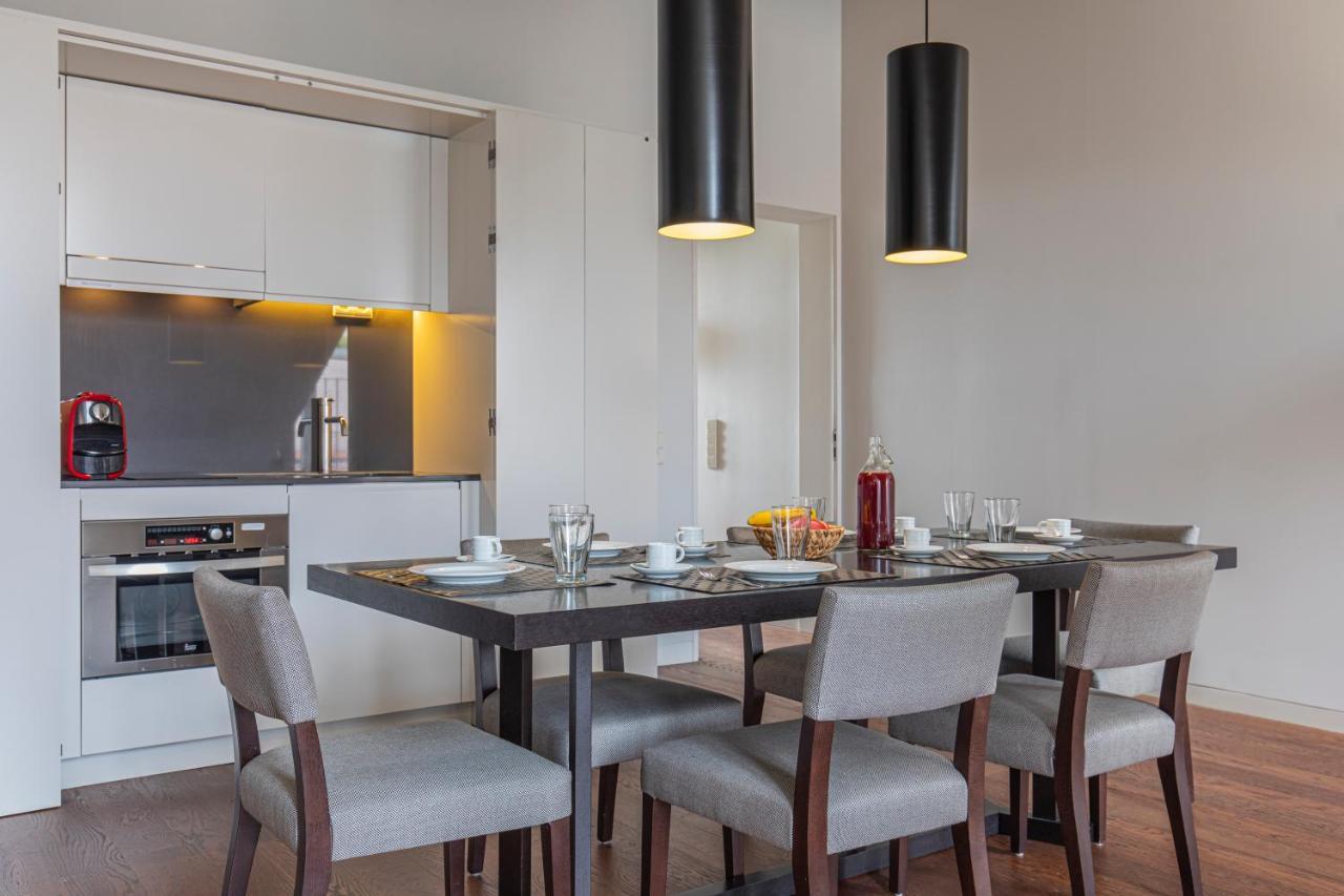 8 Building Apartment 403 T2 - River & Garden View Лісабон Екстер'єр фото